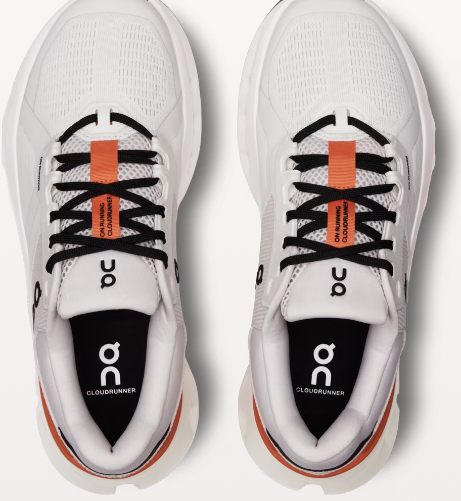 ON RUNNING W Cloudrunner 2 White/Sand